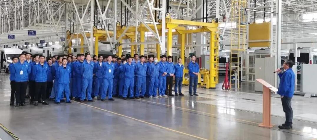 上汽集團員工工作服定制案例